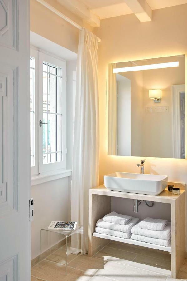 Old Town Luxury Suites 'Princess' Corfu  외부 사진